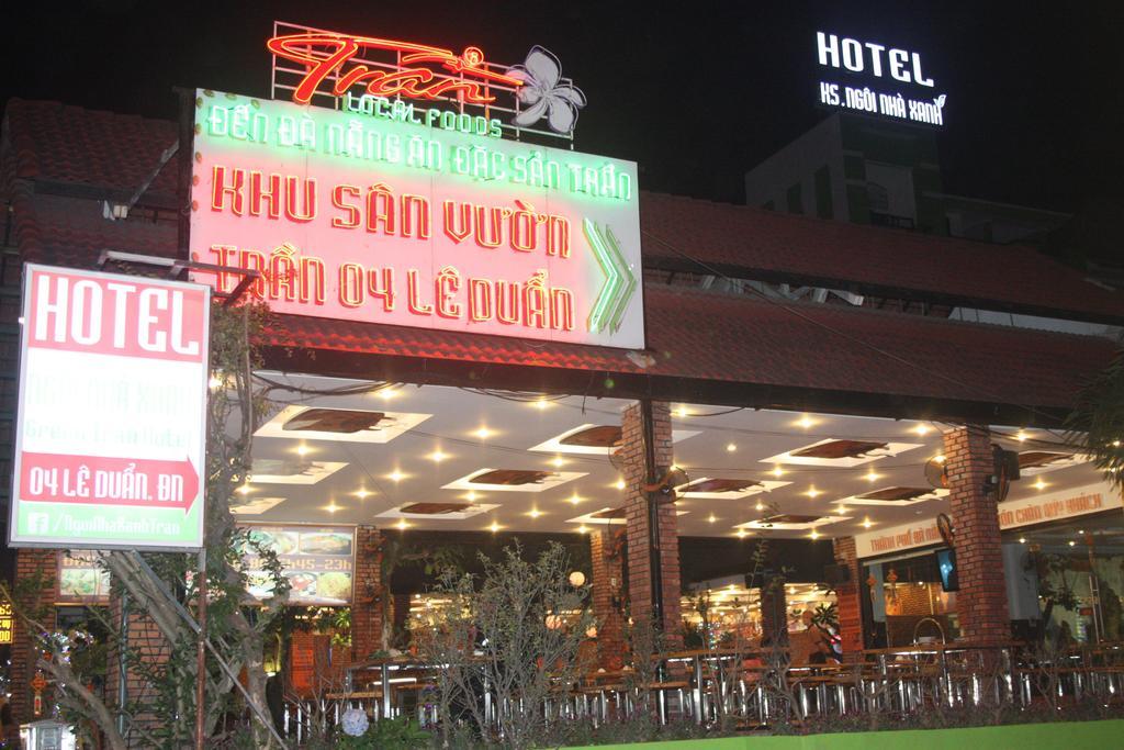 Ngoi Nha Xanh Hotel Da Nang Exterior photo